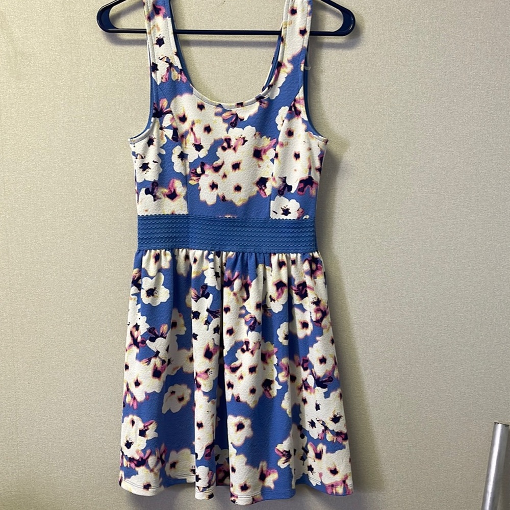 Mini dress. Size small